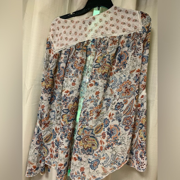 Tunic - Picture 2 of 3